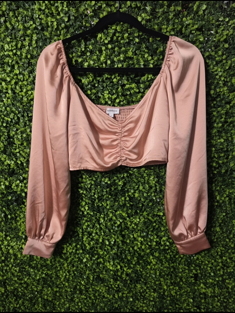 Superdown Peach Ruched Satin Crop Top Long Puff Sleeve XL